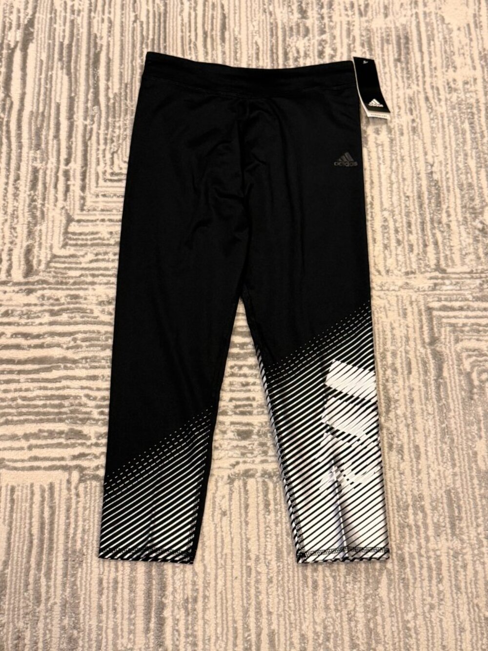 New Adidas girls youth XL (16) black/silver/white AEROREADY leggings Retails $65